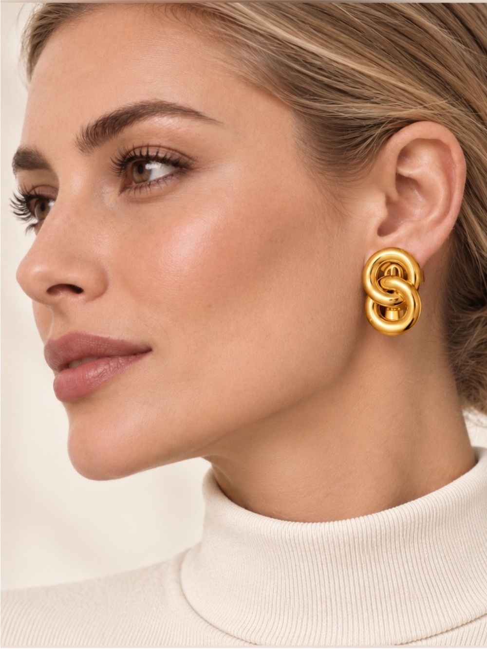 Givenchy
Givenchy Gold Vintage Clip On Earrings, 1", Infinity Chic Designer & Li